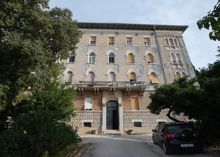 Val Maistro * זאדאר